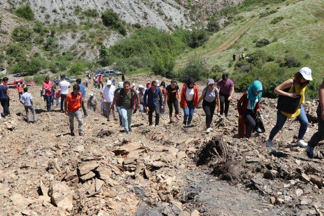 ALKÜ’lü öğrenciler fidan dikti