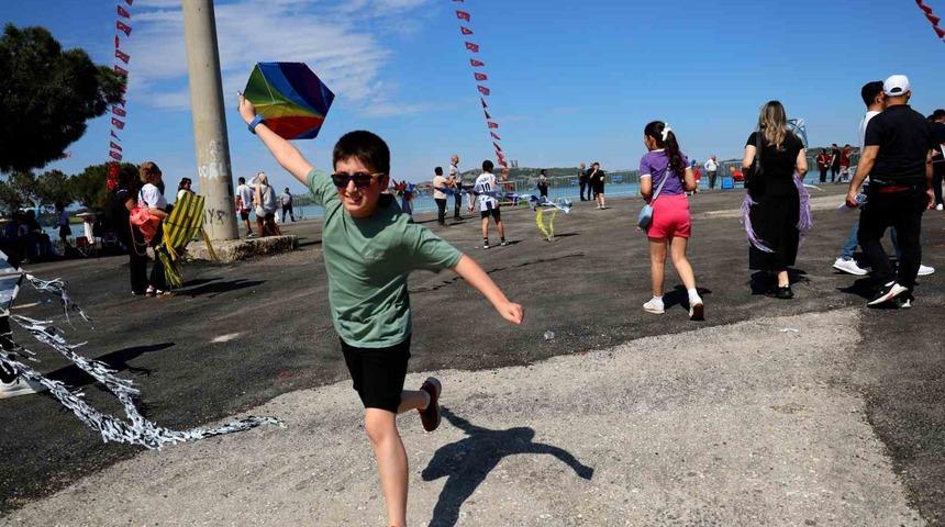 U&ccedil;urtma Şenliği&rsquo;nde renkli g&ouml;r&uuml;nt&uuml;ler ortaya &ccedil;ıktı