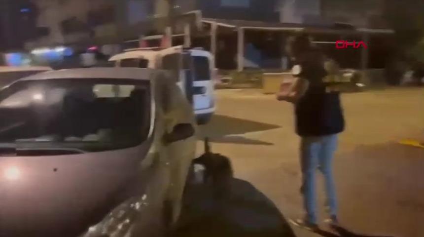 Yer: Muğla! Ş&uuml;phe &uuml;zerine durdurulan ara&ccedil;tan uyuşturucu &ccedil;ıktı