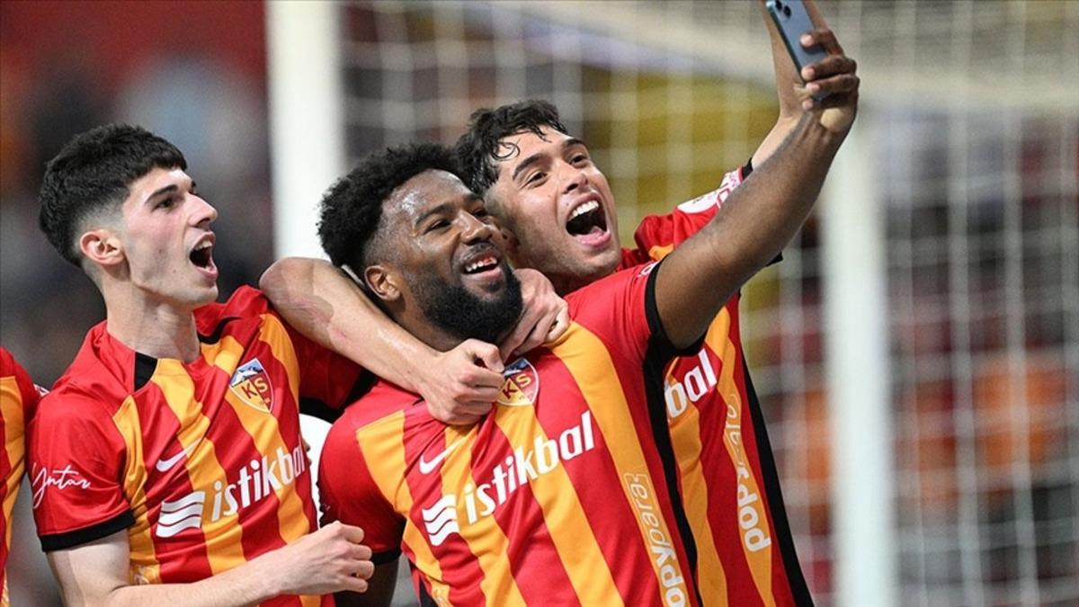 Düşme hattı yanıyor! Süper Lig de alt sıralarda hesaplar karıştı: İşte son durum 2