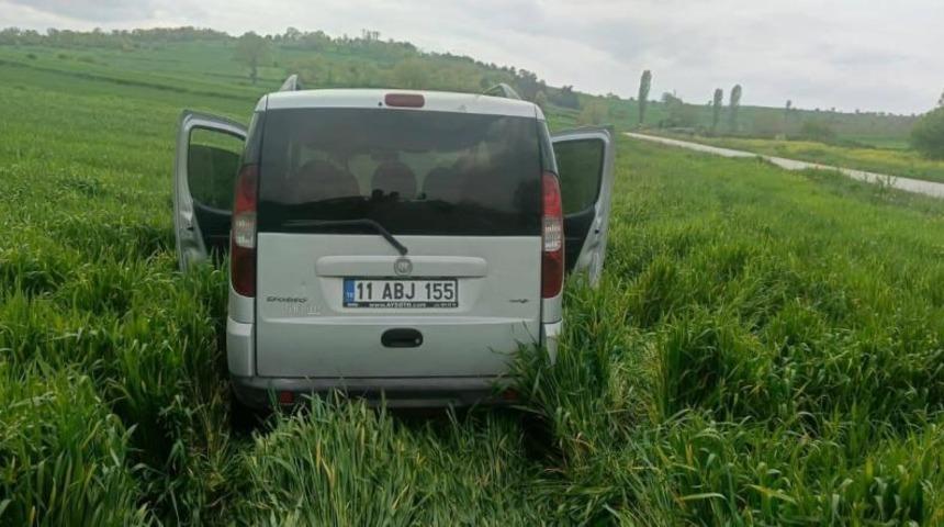 Bilecik'teki kazada otomobil s&uuml;r&uuml;c&uuml;s&uuml; hayatını kaybetti