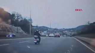 Yer: Zonguldak! Motosiklet yayaya çarptı: 2 yaralı