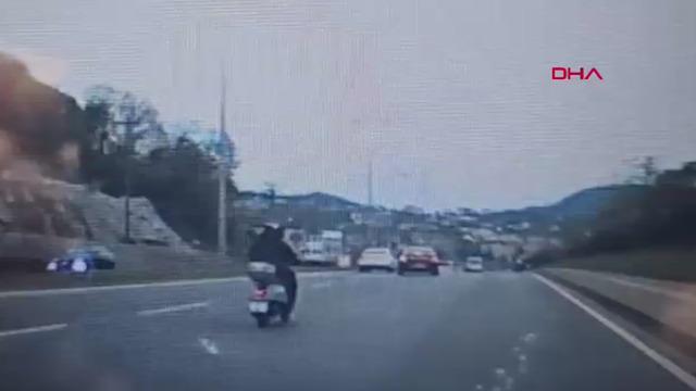 Yer: Zonguldak! Motosiklet yayaya çarptı: 2 yaralı