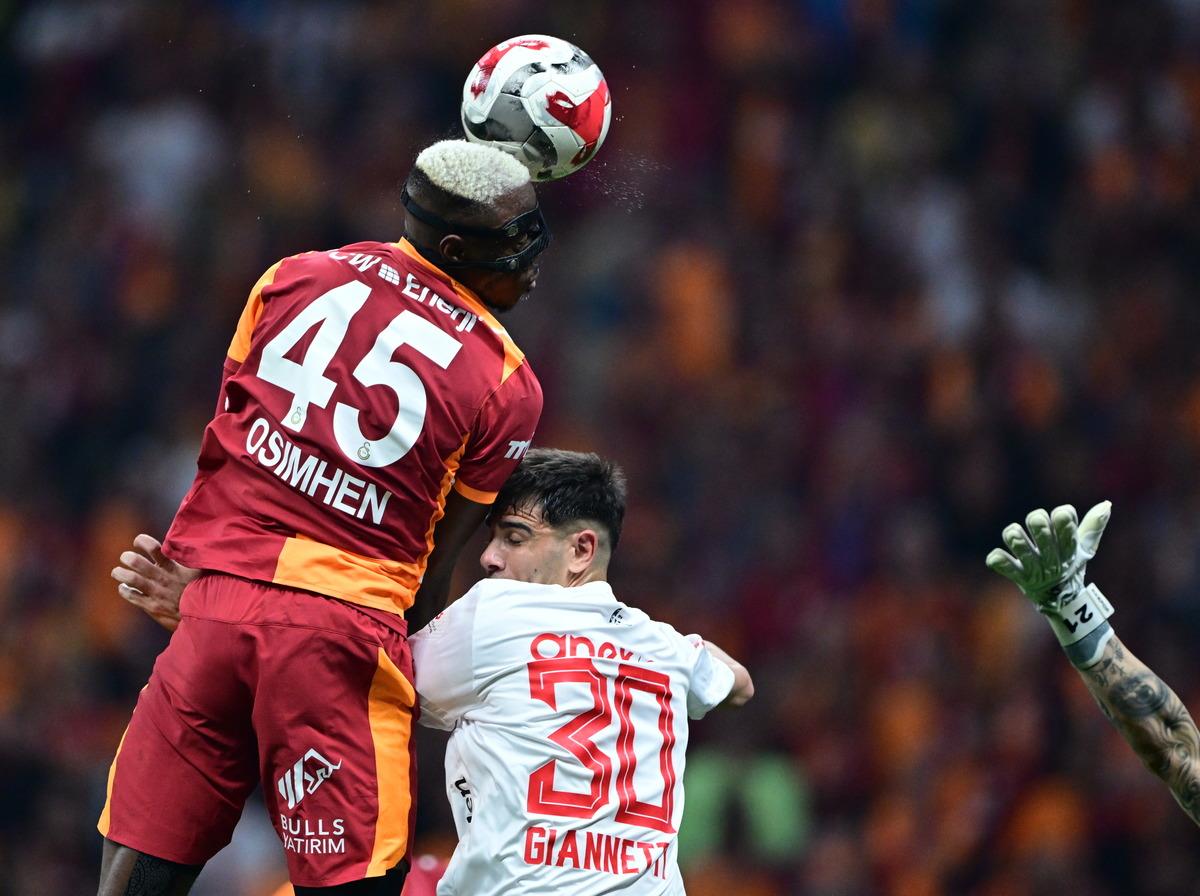Taraftar o sözleri konuşuyor: "Galatasaray dan ayrılma zamanı geldi!" Yeni adresini bile açıkladı! 3