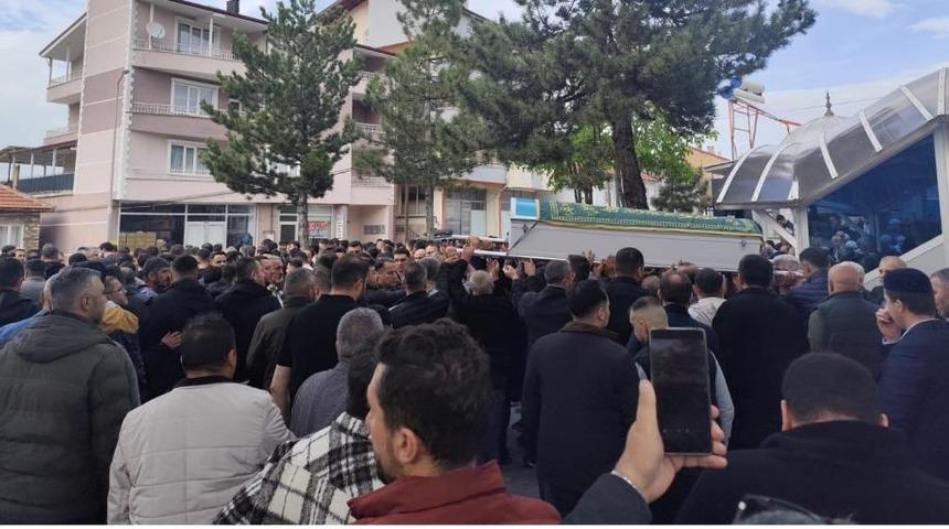 Av t&uuml;feğiyle ateş edilmesi sonucu hayatını kaybetti