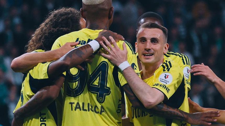 Fenerbah&ccedil;e'den Galatasaray'ın şampiyonluğuna zehir zemberek tepki!