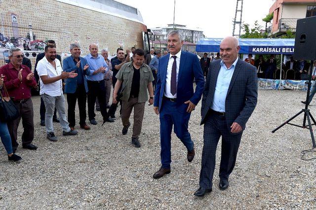 Seyhan Belediyesi’nden Karaisalı’ya çocuk ve dinlenme parkı