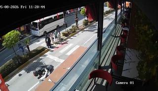 Yaya ge&ccedil;idinde devrilerek s&uuml;r&uuml;klendi