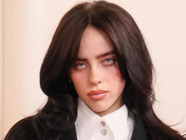 Billie Eilish&rsquo;ten ağızları a&ccedil;ık bırakan itiraf: İlk kez a&ccedil;ıkladı! M&uuml;ziği bırakıyor mu?