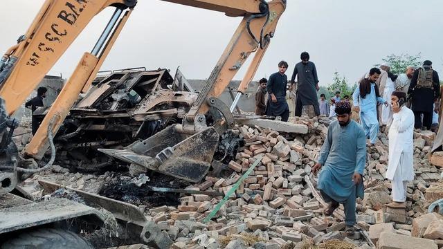 Pakistan’da korkunç saldırı: 12 ölü, 2 yaralı