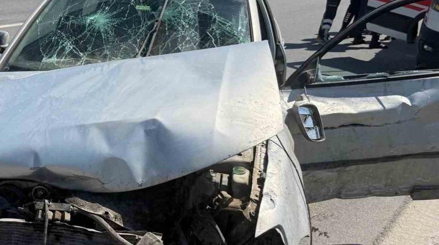 İskenderun&rsquo;da trafik kazası: 1 yaralı