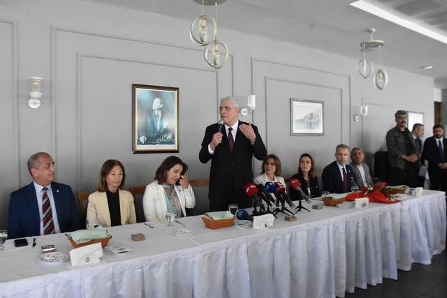 Dervişoğlu: Kadın eli değmeden bu &uuml;lkenin geleceğini kurtarabilmek m&uuml;mk&uuml;n değil 4