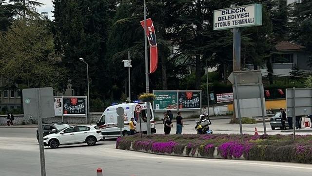 Yayaya çarpmamak için kendi canını hiçe saydı