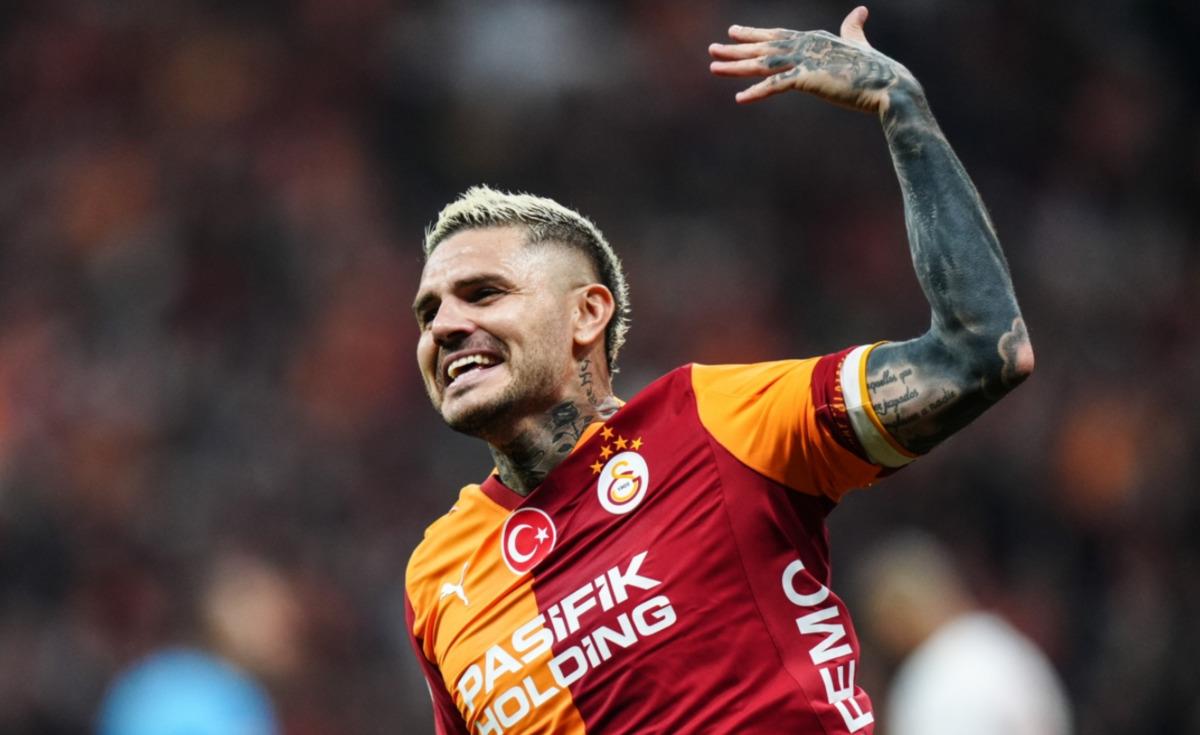 Galatasaray da herkesi ters k&ouml;şe yapacak Mauro Icardi gelişmesi 2