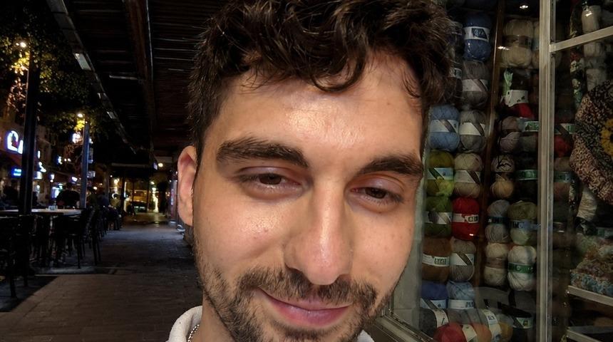 Havuzda epilepsi krizi ge&ccedil;iren gen&ccedil; hayatını kaybetti