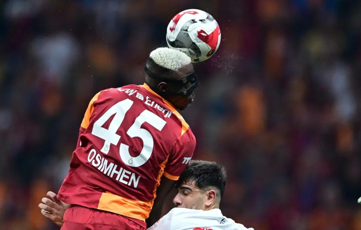 Galatasaray, Victor Osimhen in bonservisini açıkladı! 2
