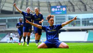 Kadın futbolda şampiyon Fenerbah&ccedil;e!
