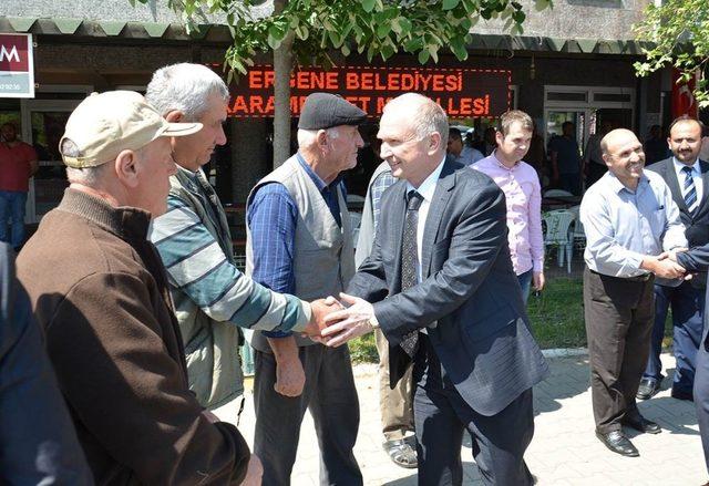 Vali Ceylan Karamehmet Mahallesi’nde vatandaşlarla bir araya geldi