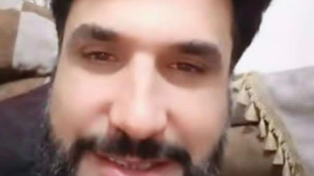 2 kadını kurtarmak için canını hiçe saydı
