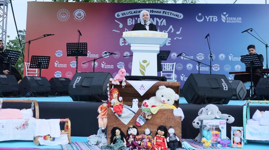 Uluslararası Ninni Festivali: Anneler G&uuml;n&uuml;&rsquo;ne &ouml;zel ezgiler seslendirildi