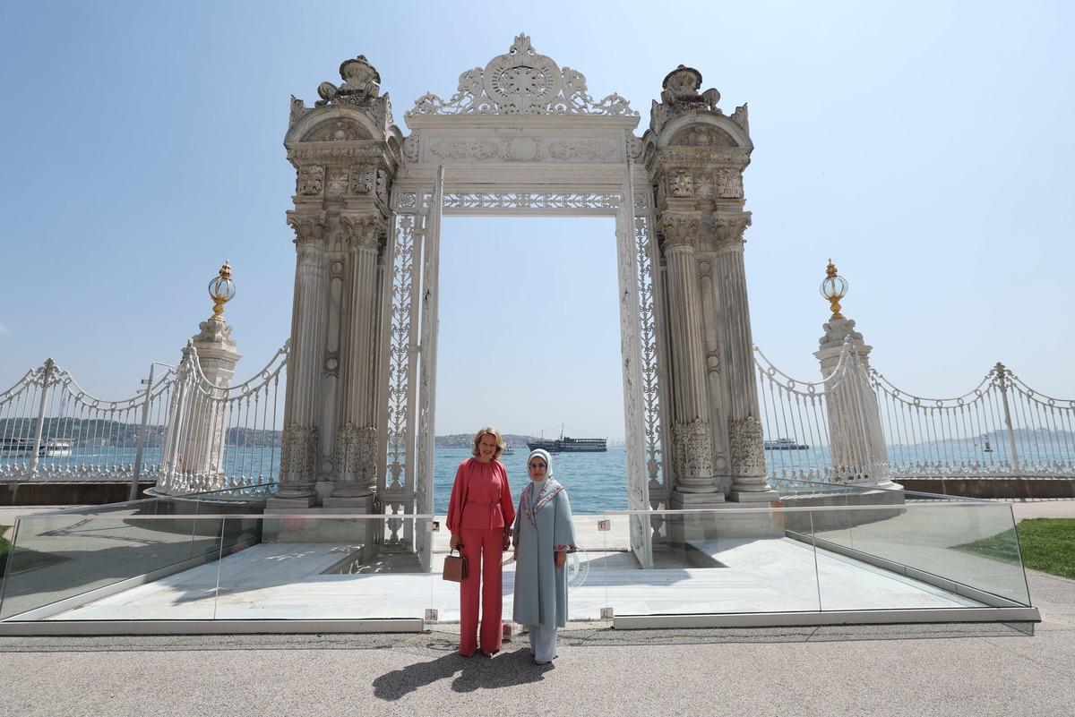 Emine Erdoğan, Belçika Kraliçesi Mathilde ile İstanbul’da bir araya geldi 1