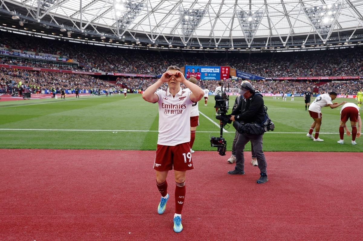 Arsenal a West Ham deplasmanında 90+4 te VAR mucizesi! Şampiyonluk geliyor 1