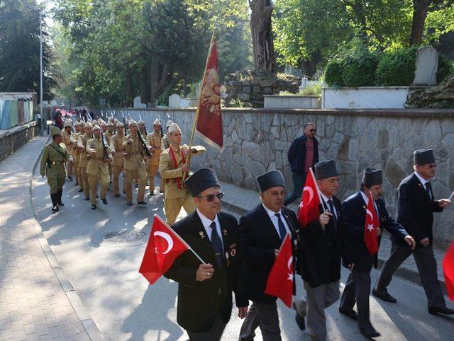 Bursa’lı gençler 57. Alay’a vefa için yürüdü