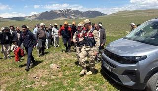 Kayalık alandan d&uuml;şen 14 yaşındaki &ccedil;ocuk hastaneye kaldırıldı