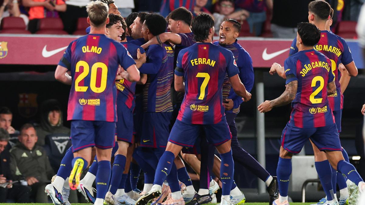Tarihi şampiyonluk: El Clasico yu kazanan Barcelona, LaLiga da şampiyon 1