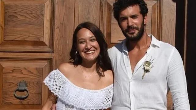 Gupse Özay, kızı Jan Asya'yı ilk kez paylaştı!