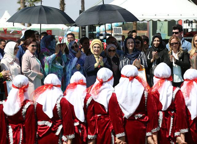 Emine Erdoğan, Harran Ovası'na biber fidesi dikti (2)