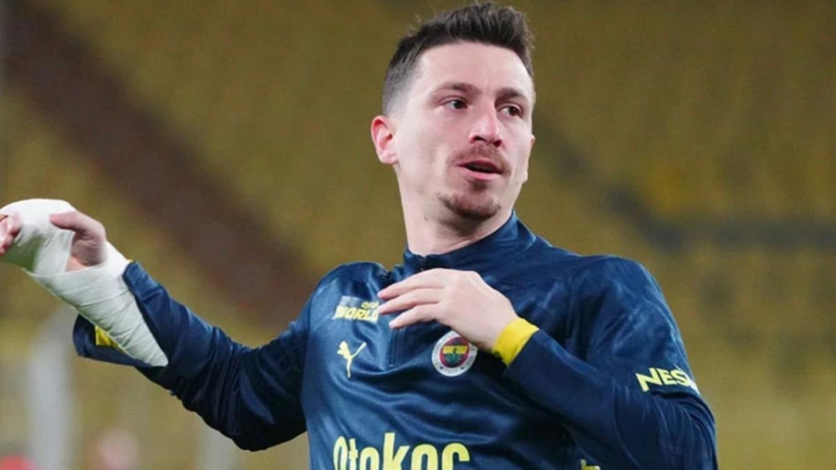 Fenerbah&ccedil;e den s&uuml;rpriz Mert Hakan Yandaş kararı! 1