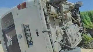 Kontrolden çıkan araç devrildi