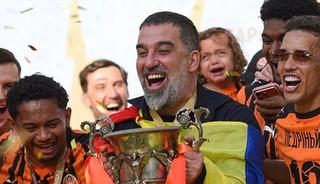 Shakhtar ile şampiyon olan Arda Turan, Galatasaray'ın forvetini istiyor