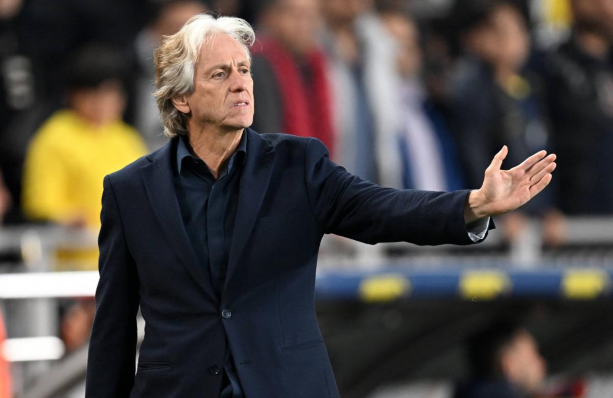 Aziz Yıldırım, Fenerbahçe ye Jorge Jesus u geri getirecek! 1