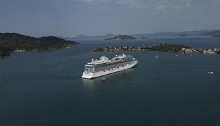Fethiye'ye sezonun ilk kruvaziyer gemisi geldi