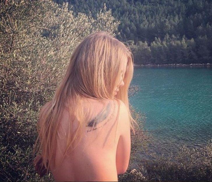 Serel Yereli'nin üstsüz paylaşımına Demet Akalın'dan sert tepki G4