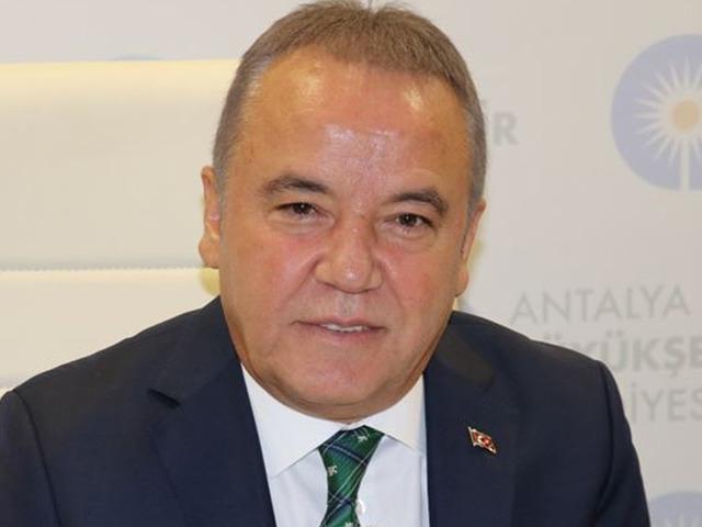 Muhittin B&ouml;cek'in ifadesi ortaya &ccedil;ıktı! "Ben bu arkadaşları doyuramıyorum"