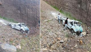 Şanlıurfa&rsquo;da kamyonet u&ccedil;uruma yuvarlandı: 1 &ouml;l&uuml;