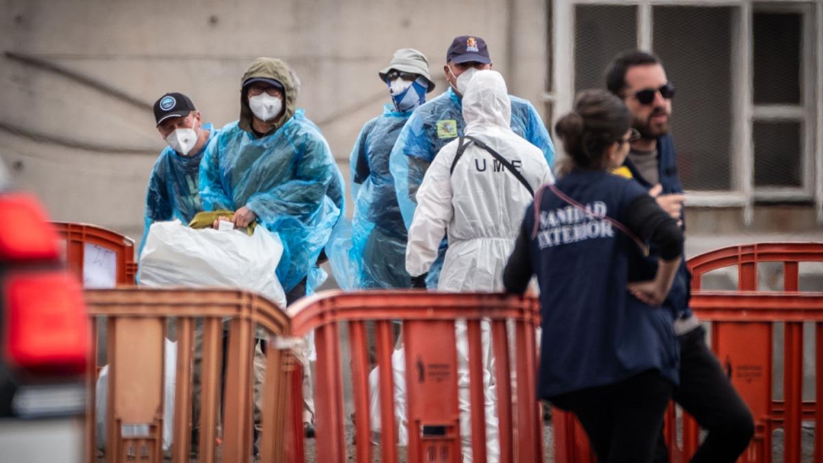 Madrid de karantinada tutulan İspanyol yolculardan birinin hantavir&uuml;s testi pozitif &ccedil;ıktı 2