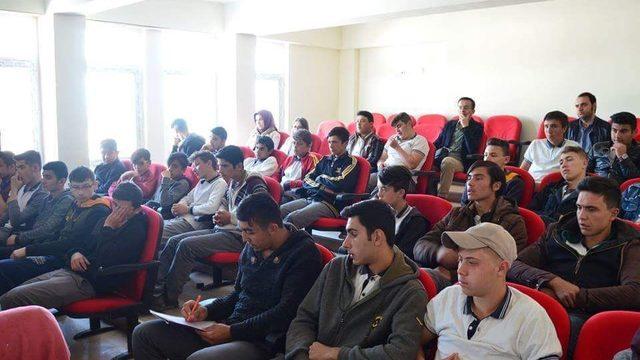 Altıntaş’ta ’Okullarda gıda güvenilirliği’ eğitimi