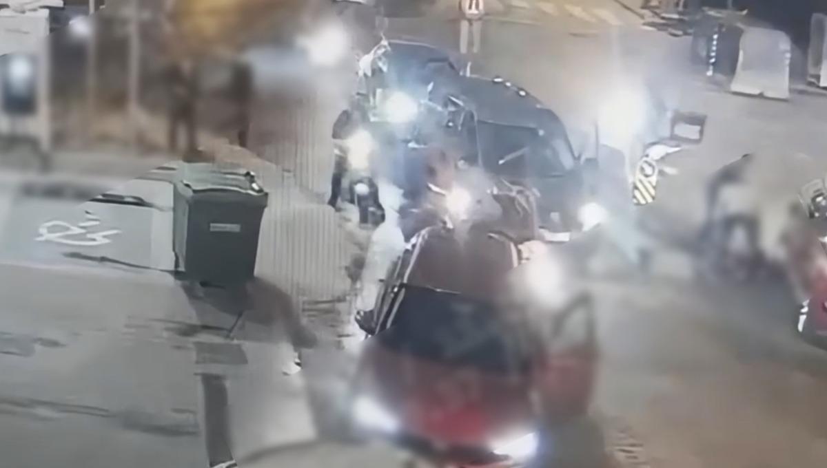 İş kadını Derya &Uuml;z&uuml;m &uuml;n feci &ouml;l&uuml;m&uuml;! Kaza anı kamerada 4