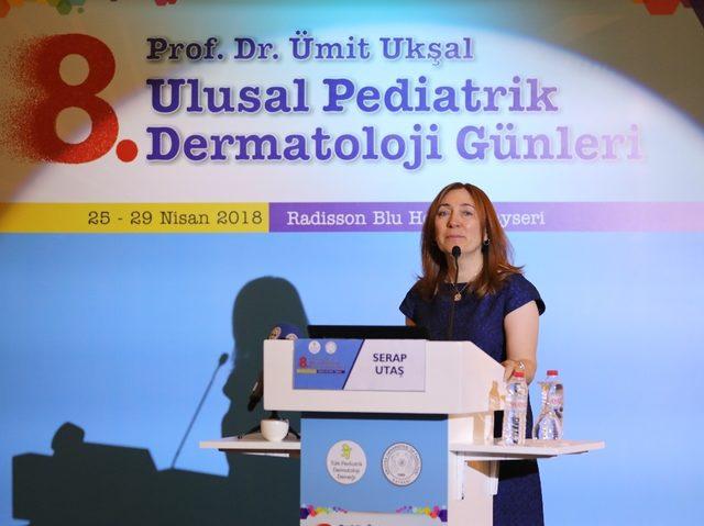 Prof. Dr. Ümit Ukşal, 8. Ulusal Pediatrik Dermatoloji Günleri Başladı