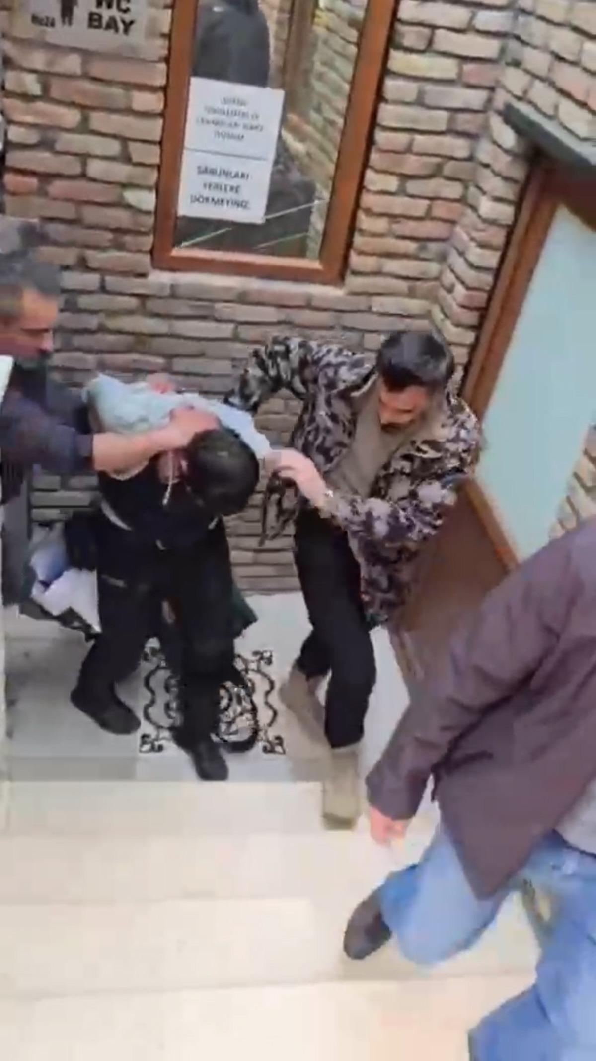 Herkesi şaşırttı! 2 aydır tuvalette yaşayan firari yakalandı 3