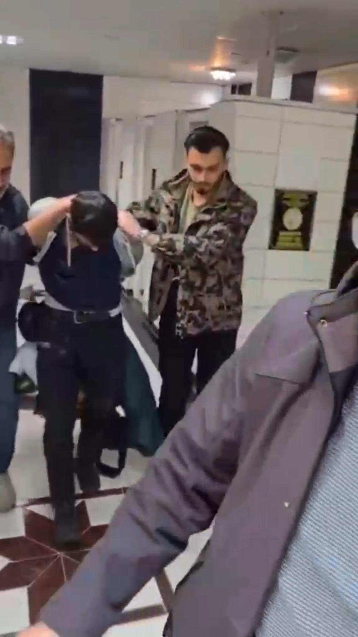 Herkesi şaşırttı! 2 aydır tuvalette yaşayan firari yakalandı 2