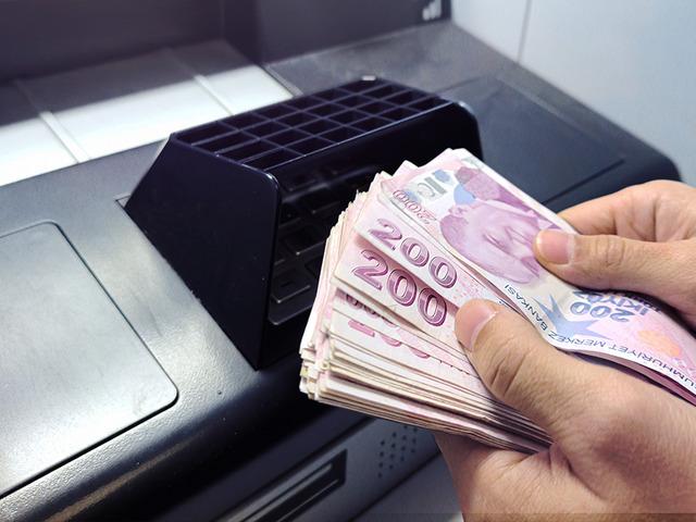 Emekli maaşı ve bayram ikramiyesi i&ccedil;in yeni beklenti