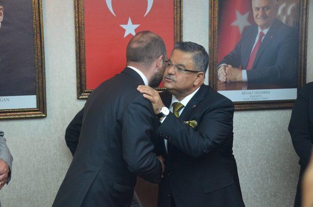Belediye Başkanı Yağcı istifa ederek milletvekili aday adaylığı resmi başvurusunu yaptı