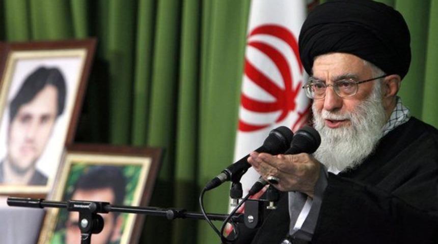 Hamaney'den dünyadaki bütün müslümanlara çağrı!