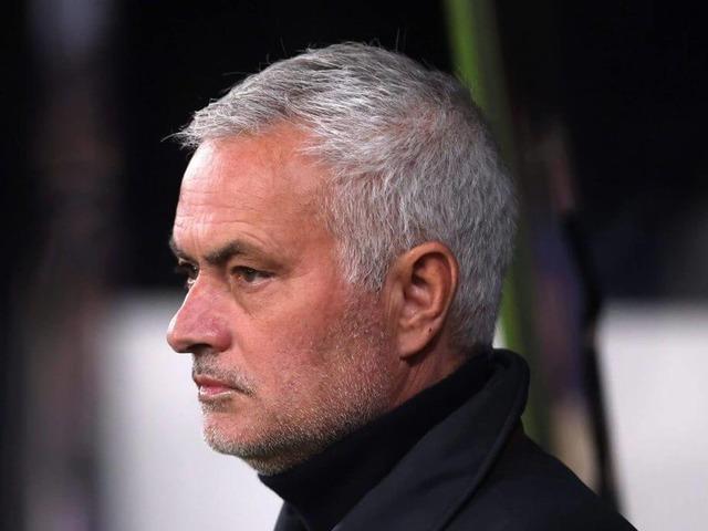 Mourinho imzayı atmadan kul&uuml;p karıştı! Efsane isimden a&ccedil;ıklama: "Onu istemiyorum"