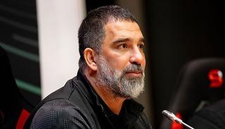Arda Turan gelecek sezon &ccedil;alıştıracağı takımı a&ccedil;ıkladı!